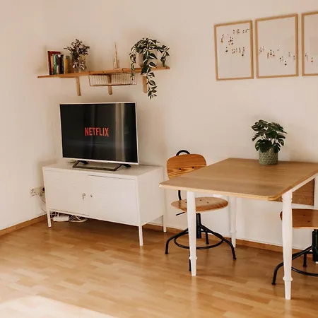 Cosy L Xxl Parkplatz & Netflix & Schluesselbox 아파트 *