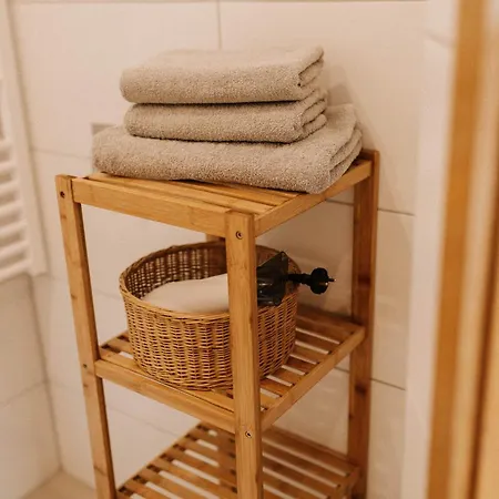 Cosy L Xxl Parkplatz & Netflix & Schluesselbox *